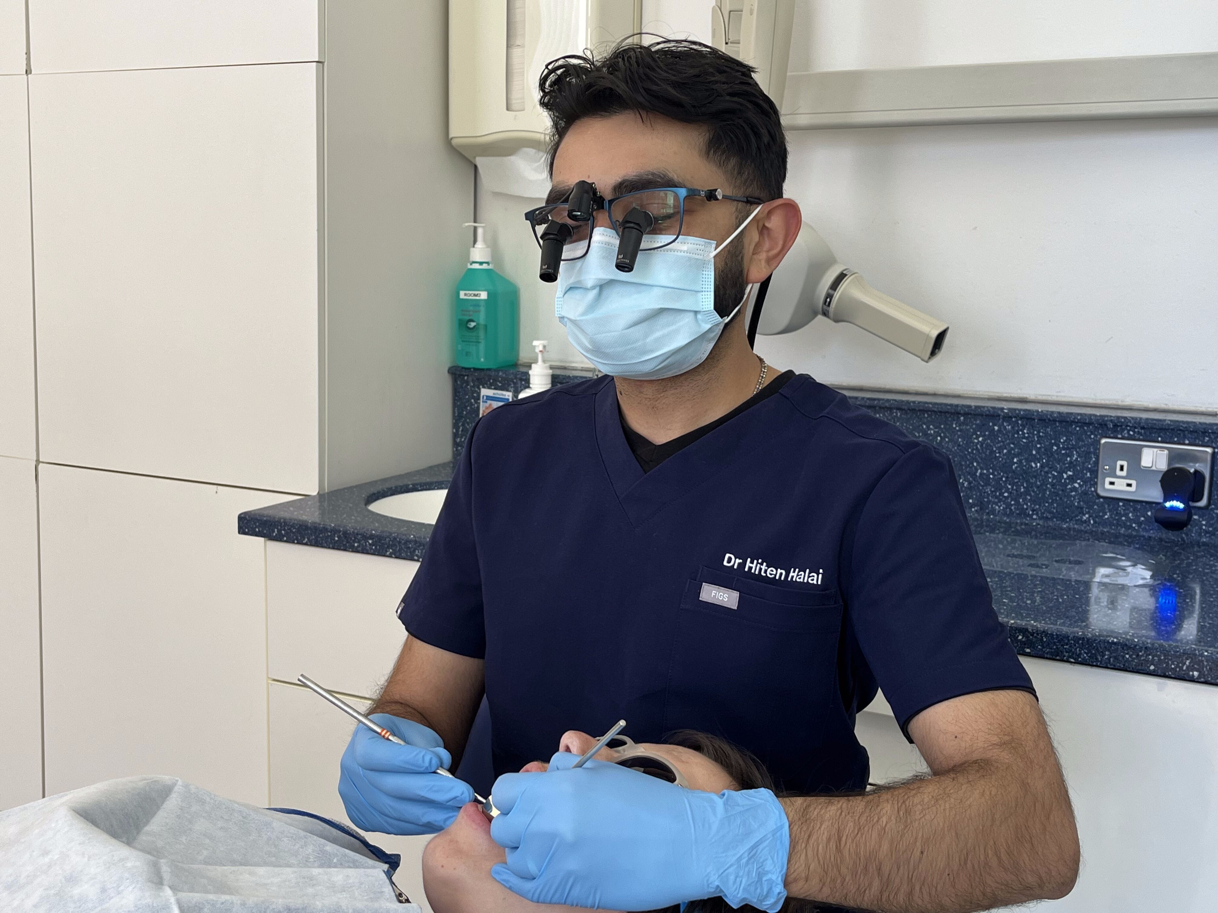 gum disease dentist London